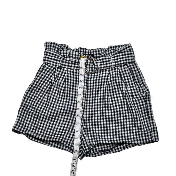 Dynamite's Women Checkered Black and White Shorts with Belt, size Extra Small - Picture 8 of 10